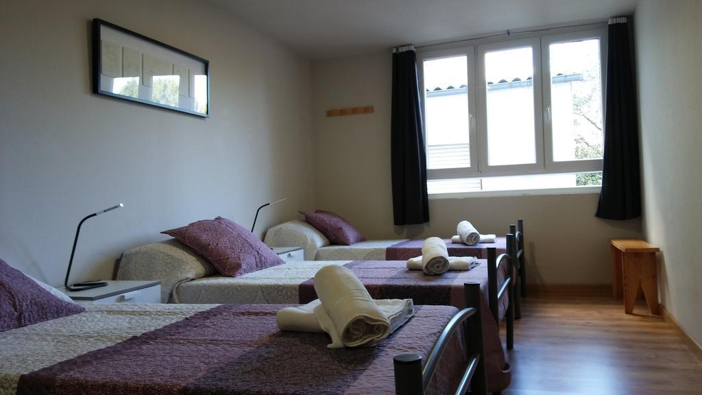 Alma Del Camino - Rooms & Albergue Sarria Exterior foto